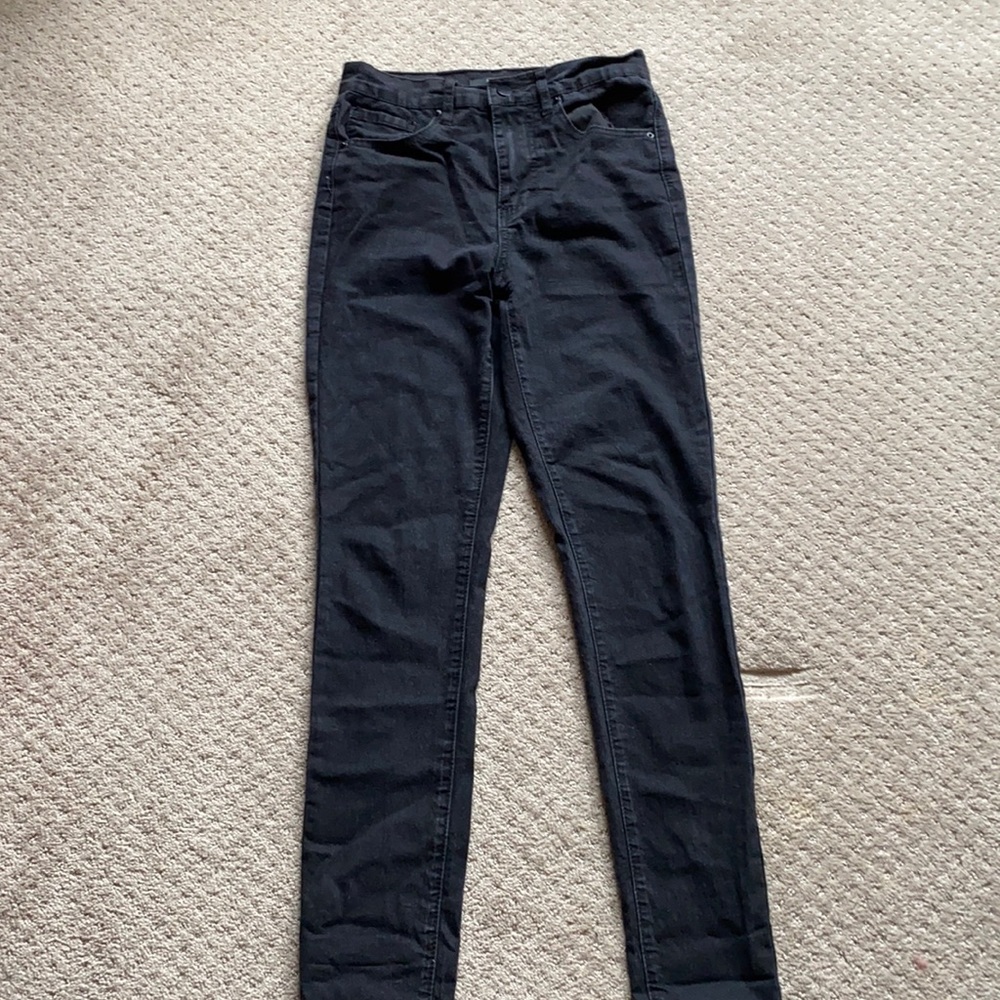 Forever 21 Jeans. Black. Size 24. Excellent condition.